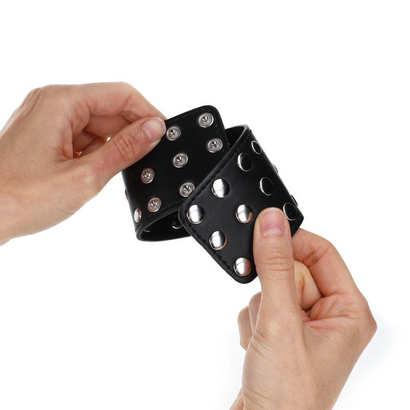 Kink - Appareils De Retenue Poignets Avec Fermeture Pression Pleine De Rivets Noir Ajustable 19-24 Cm X 5,5 Cm - Image 2