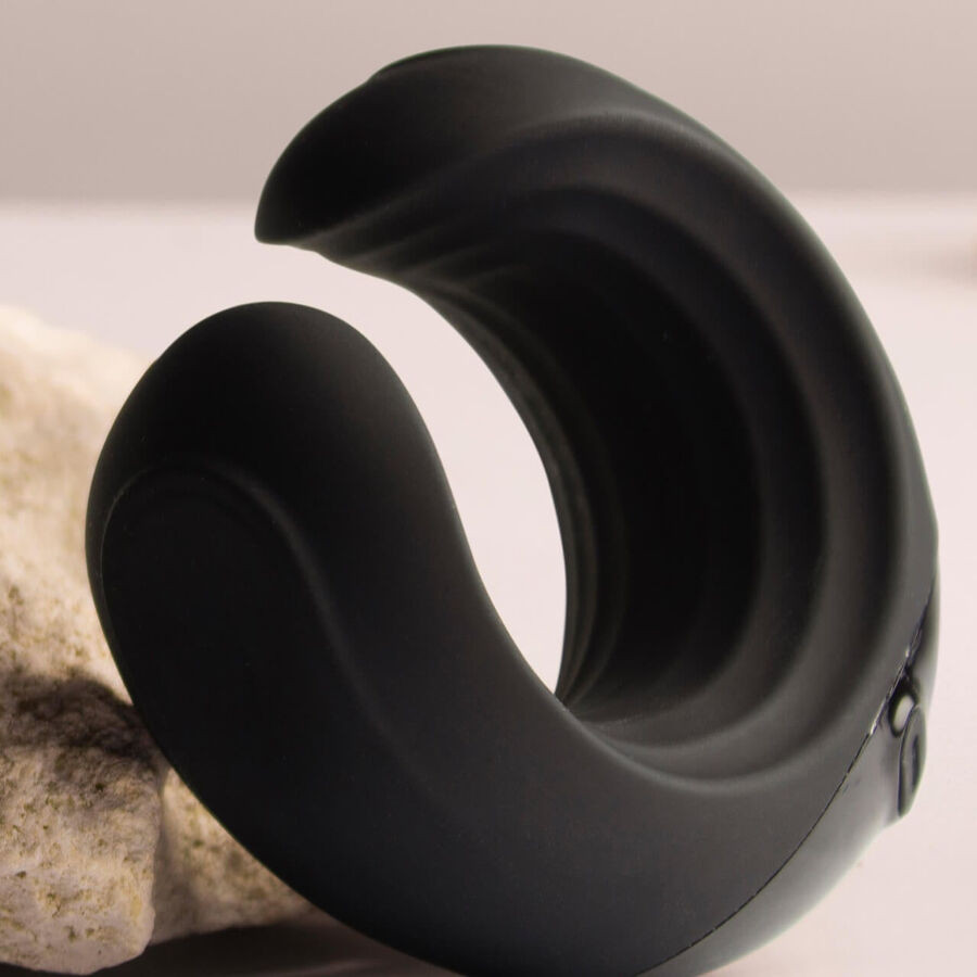 ROCKS- OFF - ECHO BLACK VIBRATOR MASTURBATOR - Image 4