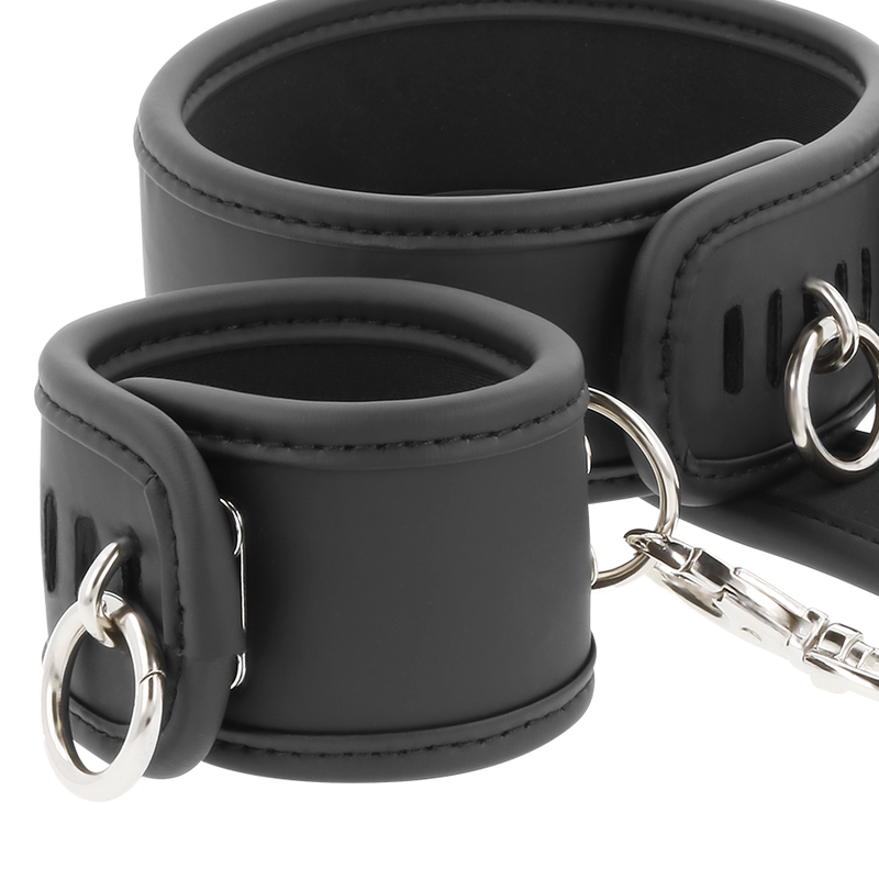 FETISH SUBMISSIVE - VEGAN LEATHER NECKLACE AND HANDCUFFS WITH NOPRENE LINING - Image 7